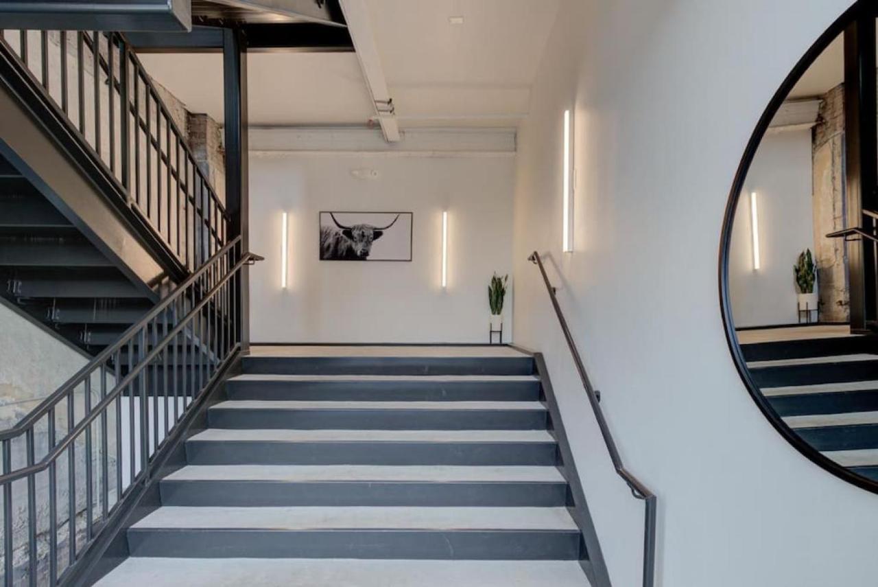 Historic Apartment In Prime Location Мемфис Экстерьер фото